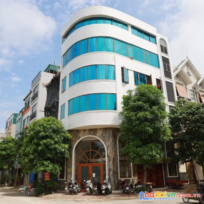 Phân lô tây nam linh đàm, khu víp hoàng mai , vỉa hè ô tô tránh, kd siêu đắc địa