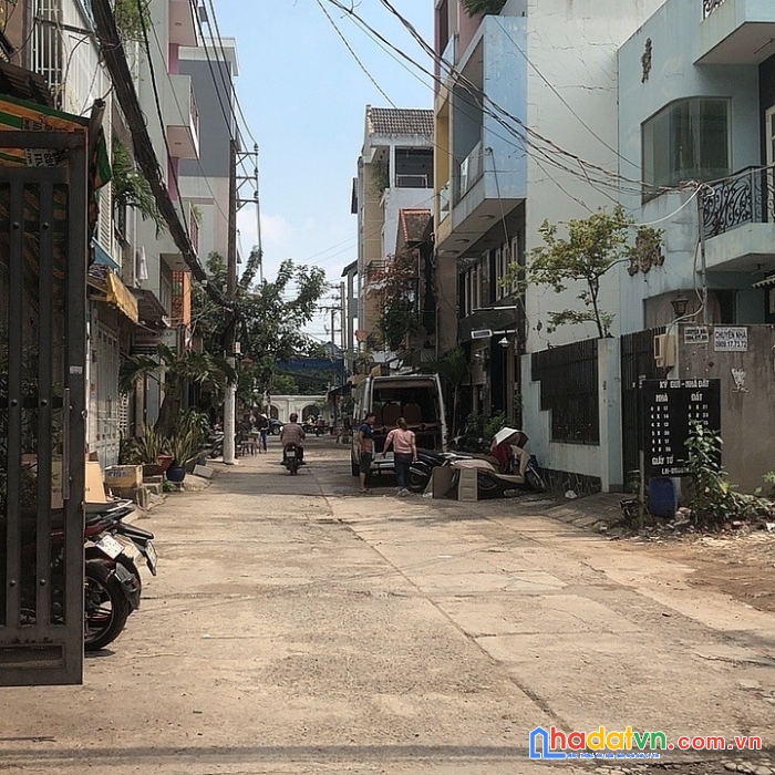 Bán nhà 3pn hxh mã lò bình tân 68m2 chỉ 5.5 tỷ tl