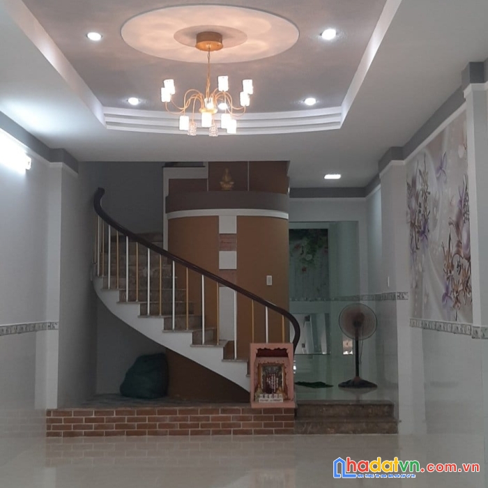Nhà mt đườngsố p5 gòvấp dtsd180m 3tầng  nhỉnh 9tỷtl nhà mới cótn ngay