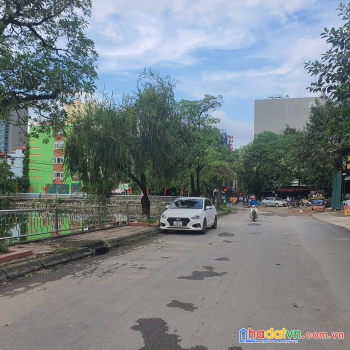 Bán nhà xala,2 mặt phố, view hồ 41/50m,5t,mt 4m, giá 8 tỷ