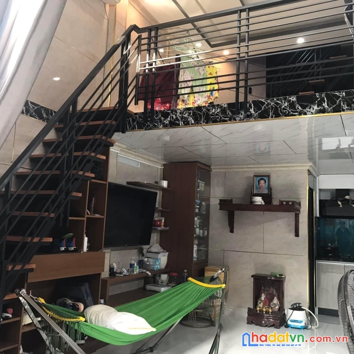 Nhà hxh , cách mạng tháng tám, p5 ,q tân bình. 4x10m x 2 lầu .2pn , chỉ 3.6 tỷ.