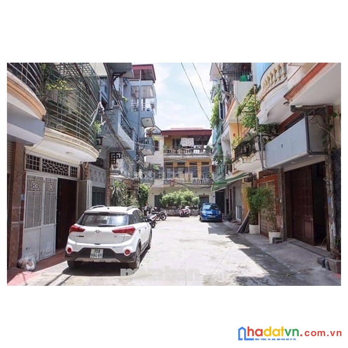 Bán nhà thang máy ga ra ô tô kinh doanh phố phùng chí kiên cầu giấy 11 tỷ.