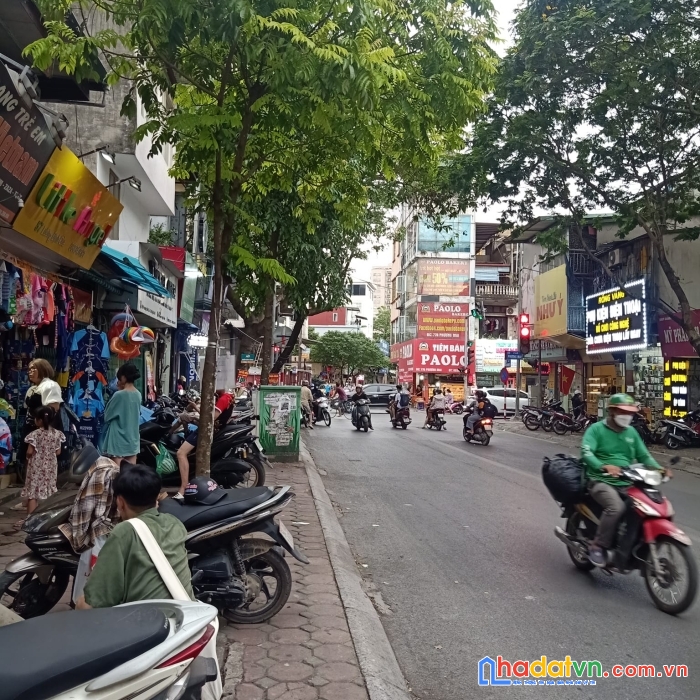 Nhà mặt phố lương định của 90m 4 tầng mặt tiền 6.5m kinh doanh, vỉa hè giá 18 tỷ