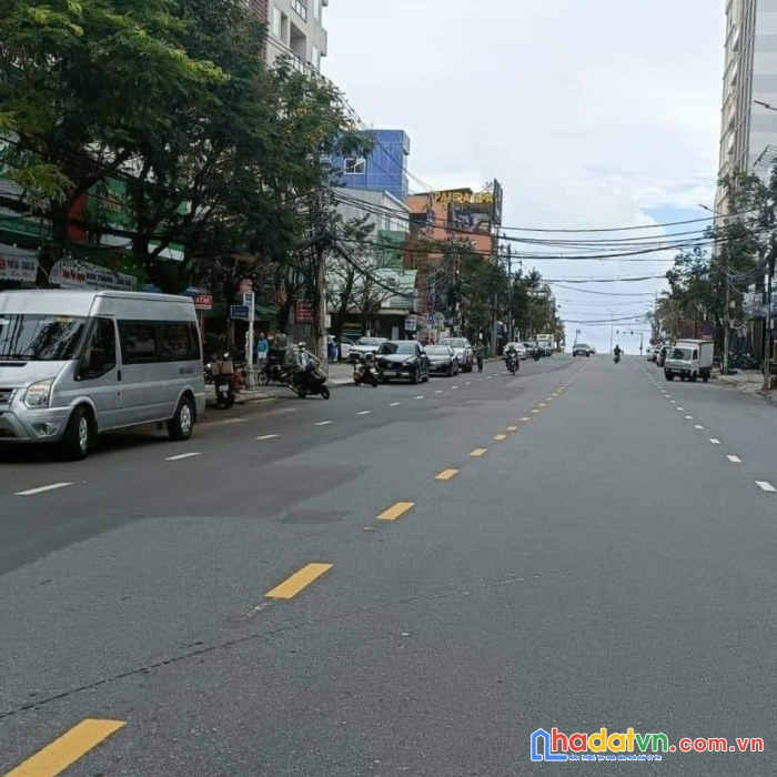 Bán nhà mt ngang 9.5m sát biển mỹ khê nguyễn văn thoại,sơn trà, đà nẵng