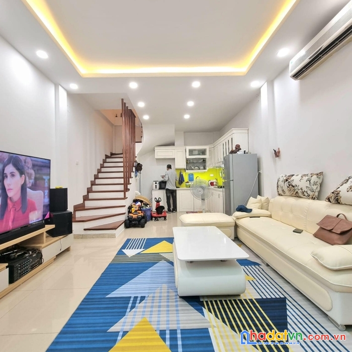 Bán nhà đường độc lập, tân phú- đầy đủ nội thất- diện tích 65m2 giá 4.6 tỷ