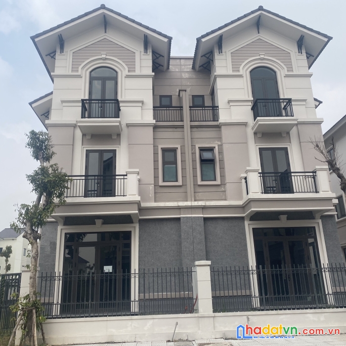 Biệt thự xanh 135m2x3t đẳng cấp sang trọng cạnh ninh hiệp giá chỉ 7,4x tỷ đầy đủ tiện ích