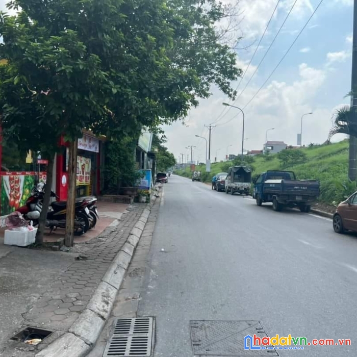 Bán đất phố ngọc thụy, ngõ ô tô tránh, thửa đất siêu đẹp, đầu tư sinh lời cao.