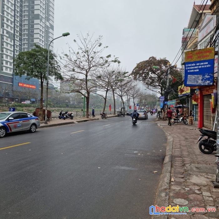 20 tỷ 750 , 59 m2, 7 tầng thang máy mp thượng đình - vị  trí kd sầm uất ngày đêm