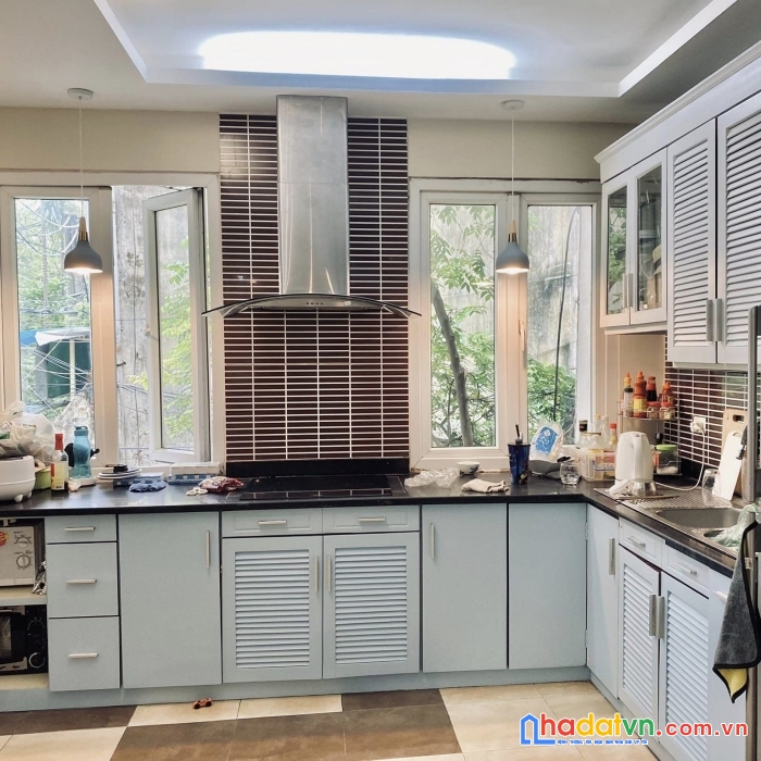 Bán nhà!! phố võ thị sáu, view hồ, ô tô, yên tĩnh, full nội thất, 47 m2, 5 tầng, 9.8 tỷ