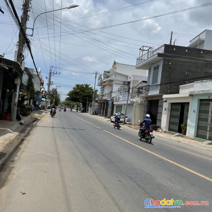 Nhà mặt tiền đường trường chinh 59m2 sổ hồng thổ cư