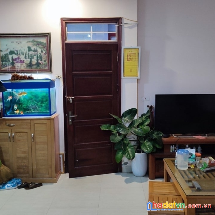 Góc, đẹp, thoáng gần chợ triều khúc. 38mx5t. mt5.9m.  giá 3,55 tỷ.