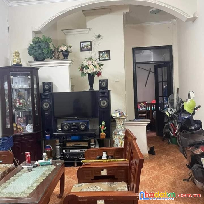 Bán nhà ngọc thụy long biên 45m2 giá 3.1 tỷ