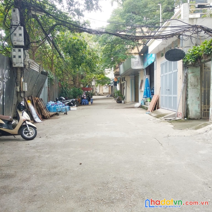 Bán đất tặng văn phòng phố hoàng cầu đống đa 90m, mt 5m, kinh doanh đỉnh, 18 tỷ, 0937651883