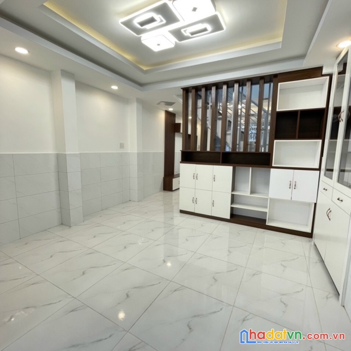 Bán nhà kế khu chế xuất tân thuận, huỳnh tấn phát giá 3 tỷ hơn