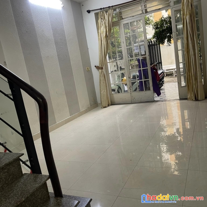 Bình thạnh, lô góc, xe hơi tới nhà, ngang rộng, chỉ 9 tỷ