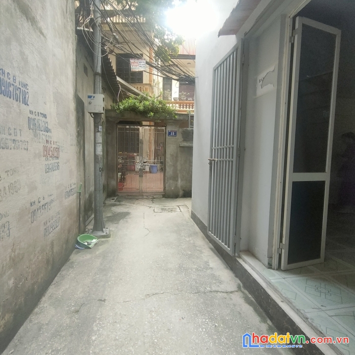 Bán đất tặng nhà phố pháo đài láng quận đống đa 33m2 x 2 t 3.35 tỷ ô tô kd