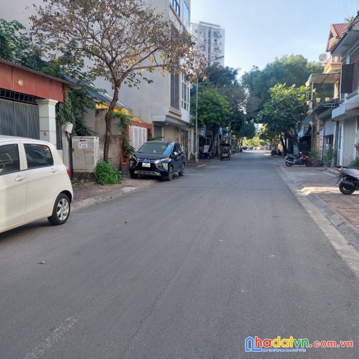 Vip bán nhà long biên mp nguyễn sơn 65m x3t mt 11m hơn 19 tỷ