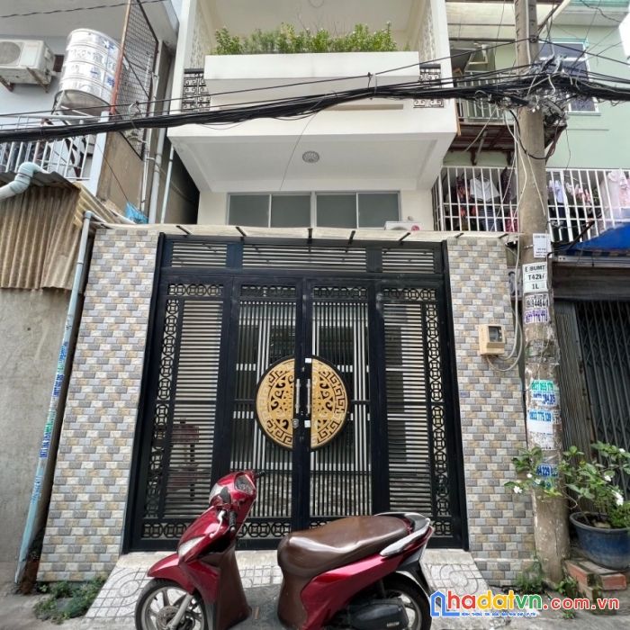 Nhà mới 2 tầng hẻm ô tô sát đường bùi minh trực 4.2x12m p6 q8 giá 5.55 tỷ