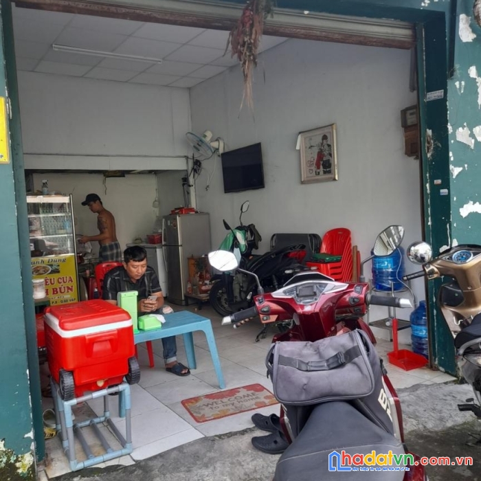 Bán nhà đẹp, hẻm xe hơi, khu dân cư san sát quận 12 giá chỉ 1 tỷ đồng