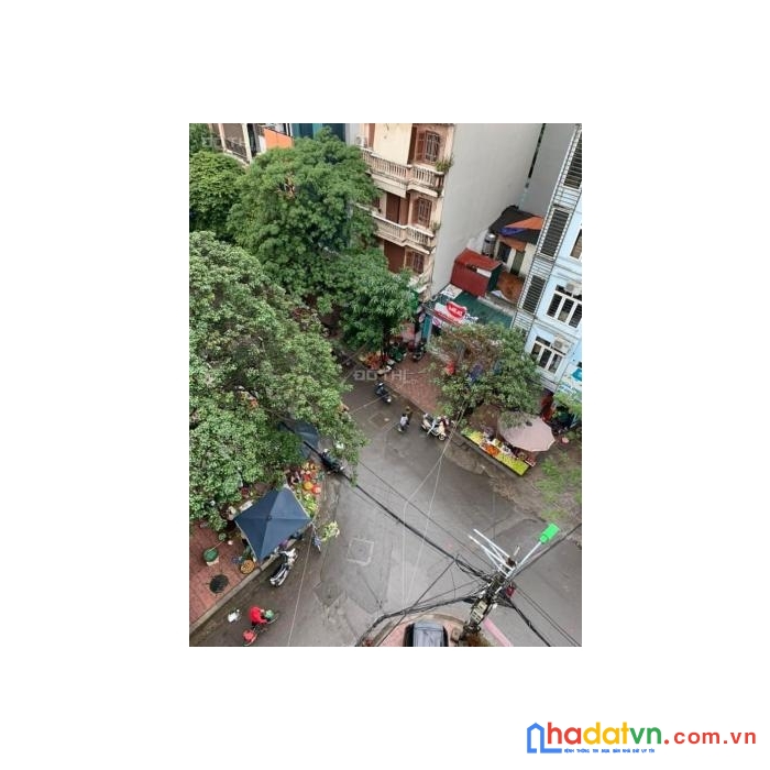 Bán nhà khu vực đống đa  phố lê duẩn ô tô - kinh doanh50m -4 tầng.