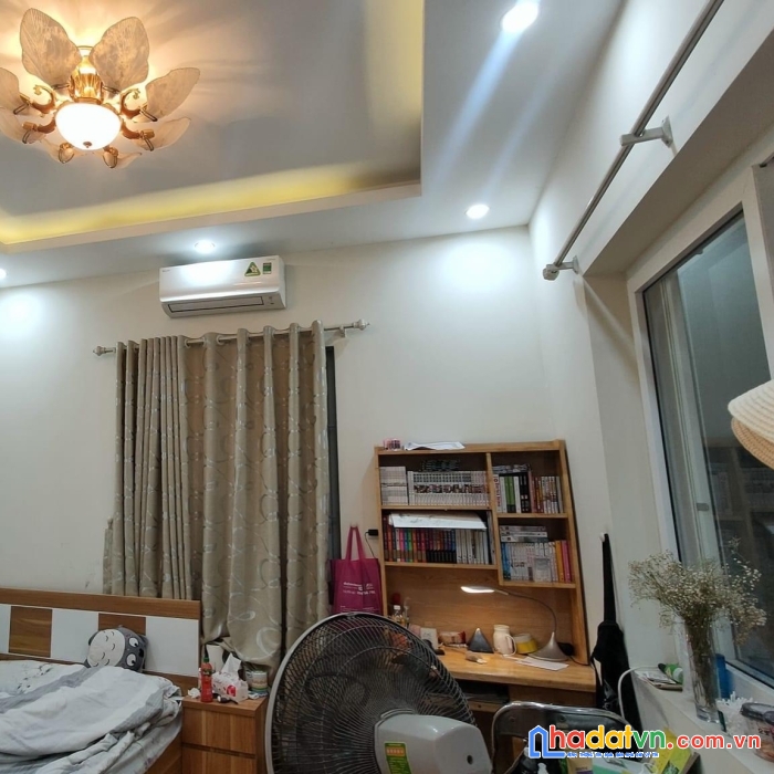 Quan nhân phố, thanh xuân quận, ở ngay, hiện đại, 49m2x3 ngủ, hơn 3 tỷ