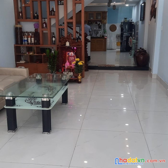 Nhà huỳnh văn nghệ- hẻm xe hơi thẳng 1 trục thông - sổ vuông a-70m2-3 tầng-chỉ 6.6 tỷ