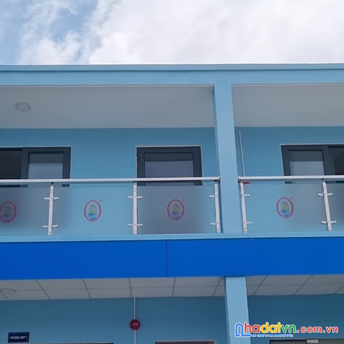 Cho thuê nhà nguyên căn trên lầu 1.gồm 6 phòng,6wc ,đườngtỉnh lộ10 
p tân tạo a ,q bình tân, chỉ