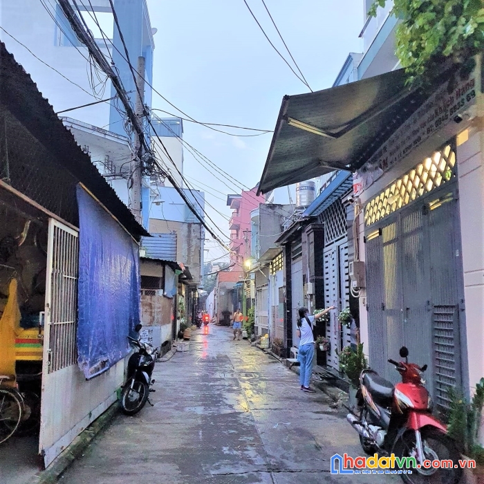 25m2, giá 2 tỷ 85, hẻm xe hơi, tân kỳ tân quý.