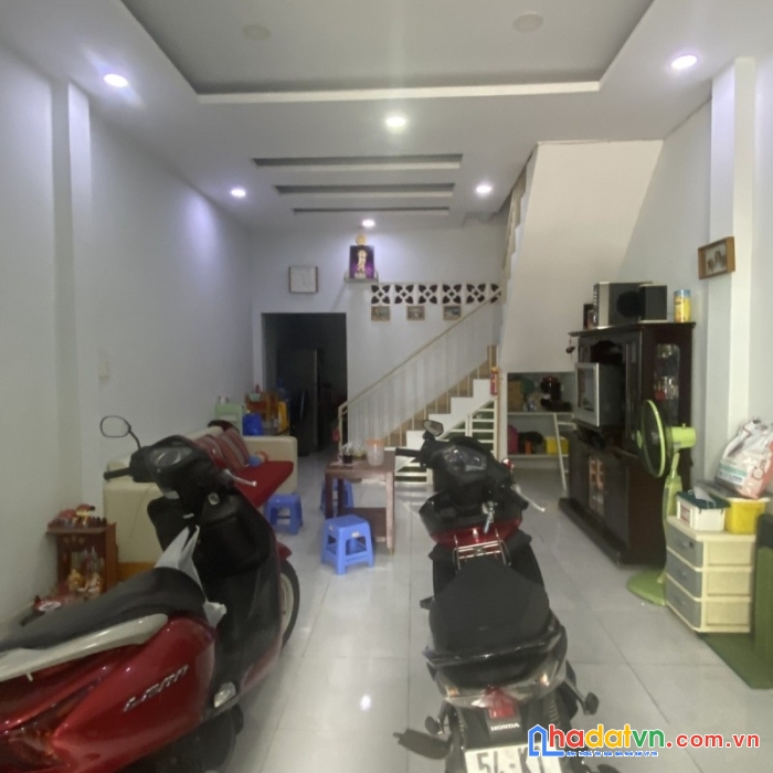 Bán nhà 48m2 hxh thông hương lộ 2 chỉ 4.4 tỷ