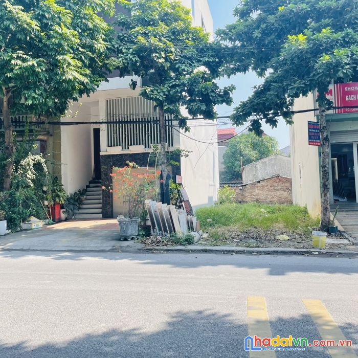 Đất mặt đường nhựa kinh doanh đỉnh tại việt hùng-đông anh giá nhỉnh 3 tỷ