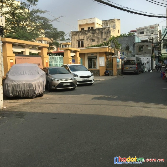 Hẻm oto đỗ cửa - khu vực an ninh - trung tâm tân bình - chủ ở lâu năm