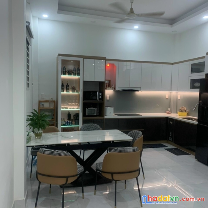 Nhà hẻm 3.5m, phan xích long, 3.5 x 12m, 4.8 tỷ, bình thạnh