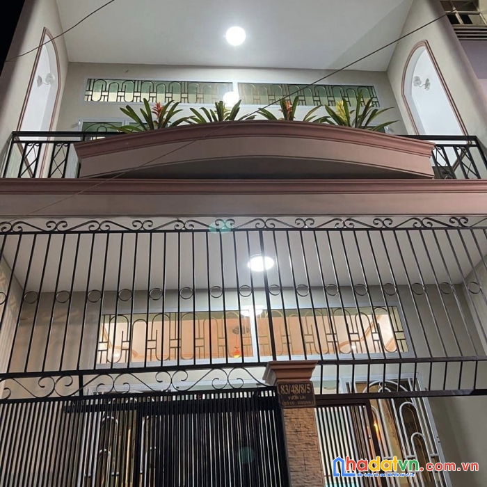 Bán gấp nhà vườn lài- ngang 5.3m – 3 tầng btct – nở hậu tài lộc – chỉ hơn 5 tỷ (tl)