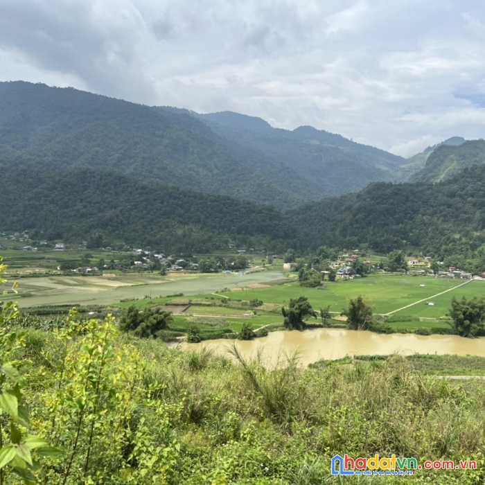 Đất nền hà giang giá rẻ, view sông miện thơ mộng, bán mảnh 974m2 quản bạ