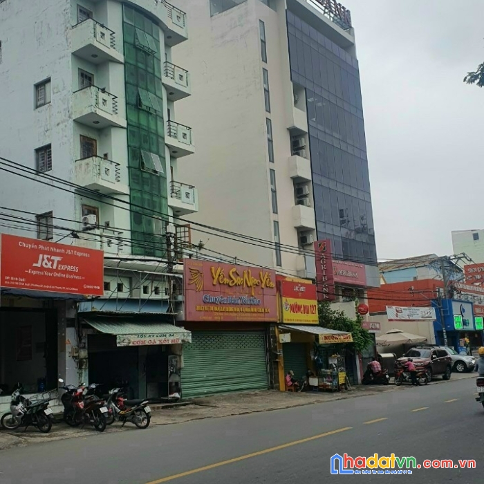 Bán nhanh mt nguyễn xí, bình thạnh, kv: 438m2, cn: 241m2 giá chỉ 149tr/m2 = 36 tỷ tl