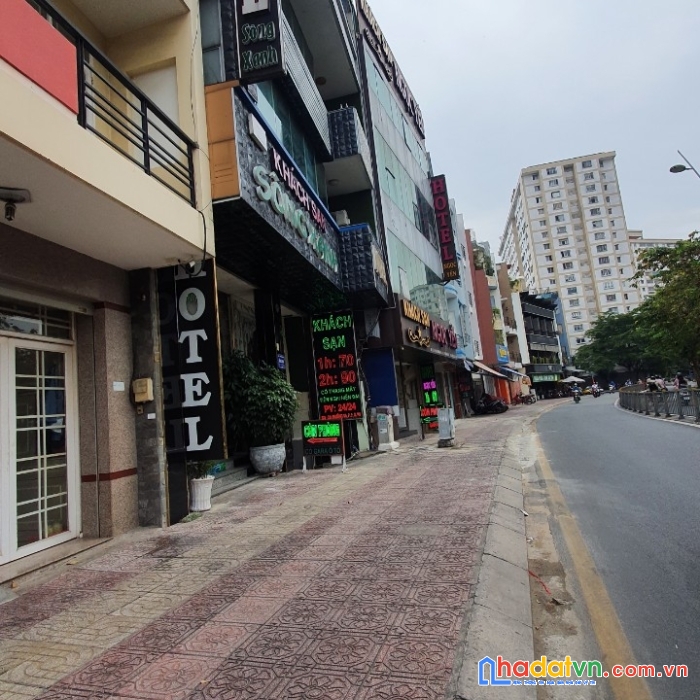 Nhà cần bán hẻm võ duy ninh, bình thạnh. dt: 4mx11m, cn: 40.1m2, trệt, 2 lầu. giá: 5.8 tỷ tl