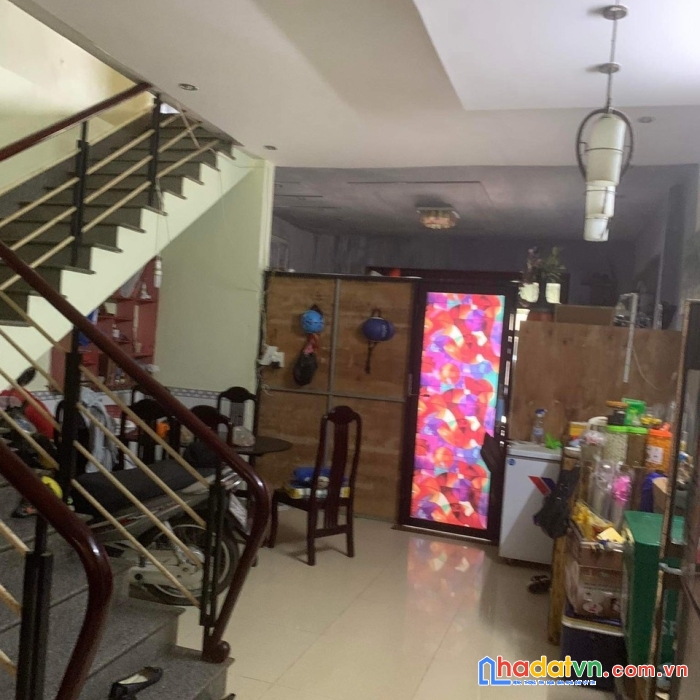Bán nhà 3 tầng mặt tiền đường đồng nai có 70m2 nhà yến 12 năm đang khai thác.