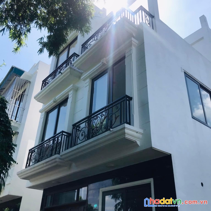Vân côn-hoài đức-40m nhà mới xây 3 tầng