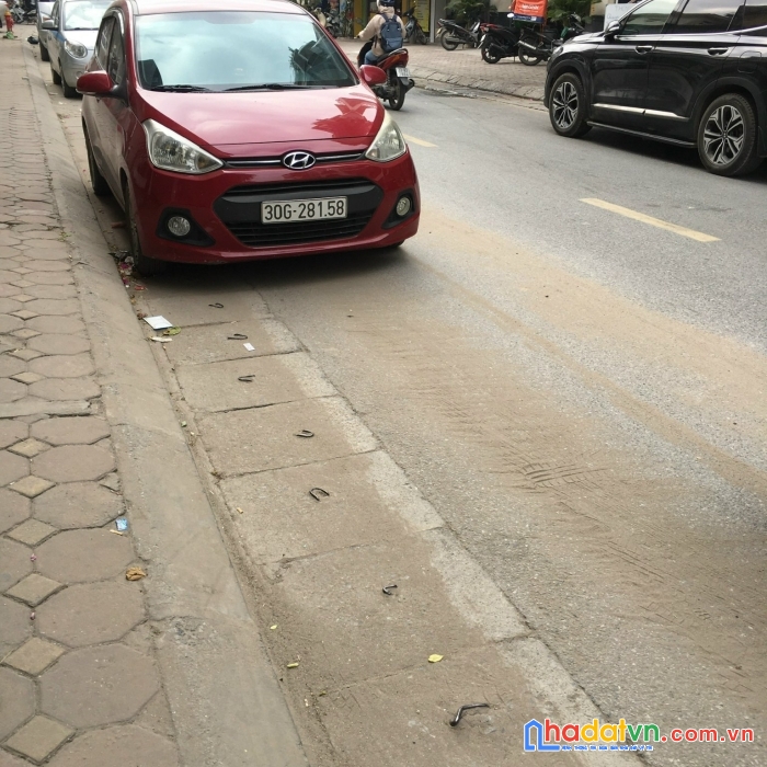 Bán gấp nhà dương văn bé 30 m, 4 tầng, 2.8 tỷ ngõ thông kinh doanh, ở luôn.