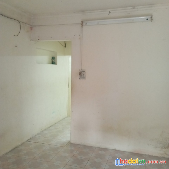 Bán căn hộ tập thể ở ngõ trại găng, quận hai bà trưng