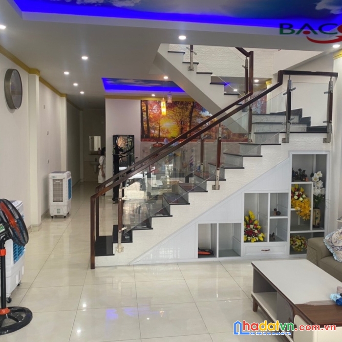 Nhà 1 lầu cực đẹp phường long bình tân đường 2 xe hơi 100m2  giá tốt