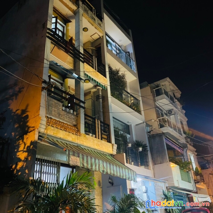 Bán đất tặng nhà 4 tầng bình thới q11.
mặt tiền hẻm 8m - kinh doanh đỉnh
ngang 5x 11m - khu vực