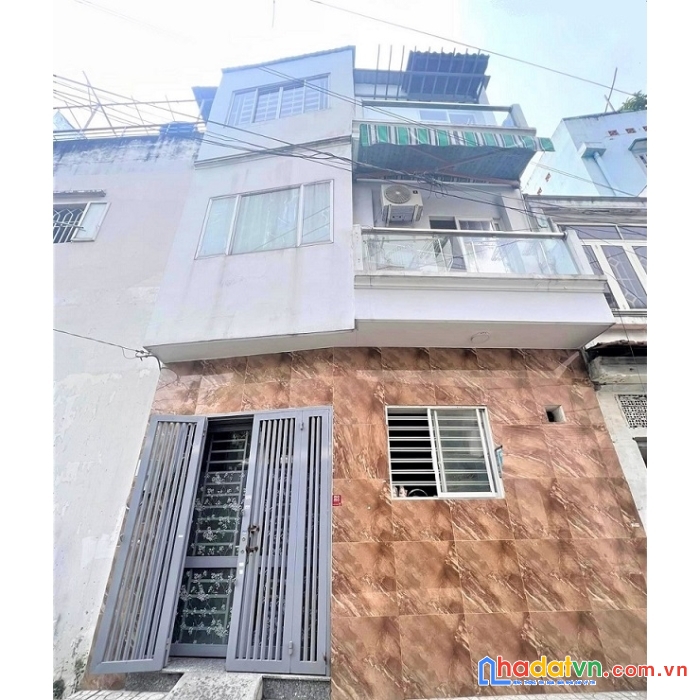 26m2, 3 tỷ 7, nhà 3 tầng, hẻm xe tải, lũy bán bích, tân phú.