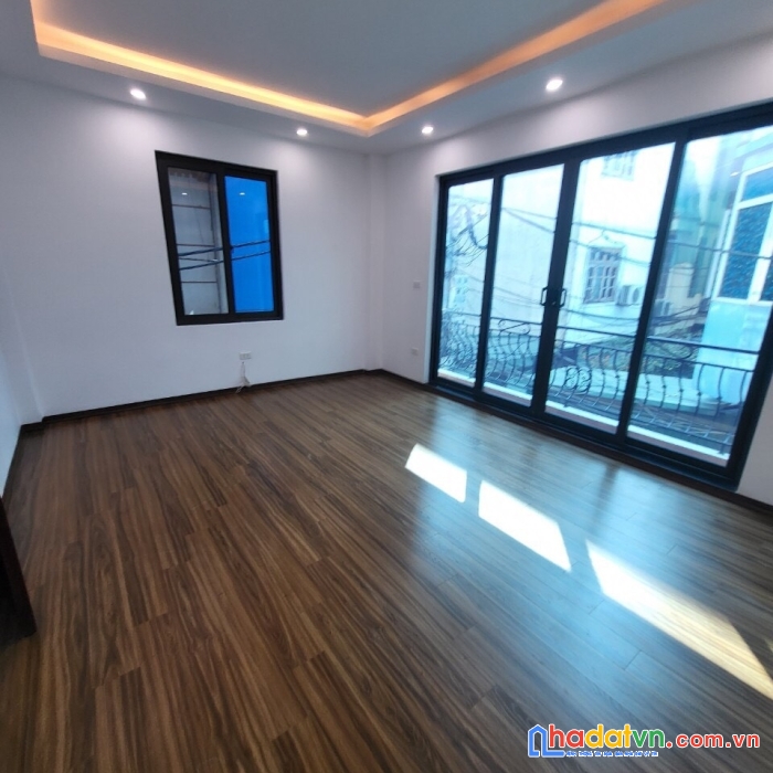 Bán nhà phố quang trung hà đông 34m2 5t chỉ hơn 4tỷ lô góc nhà mới ở ngay