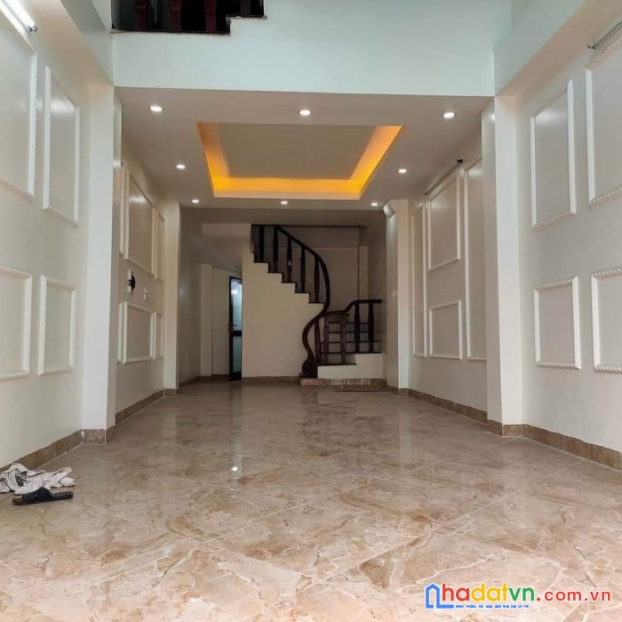 Bán nhà vũ tông phan 45m gía 5.35 tỷ - ô tô đỗ cửa - kinh doanh đỉnh