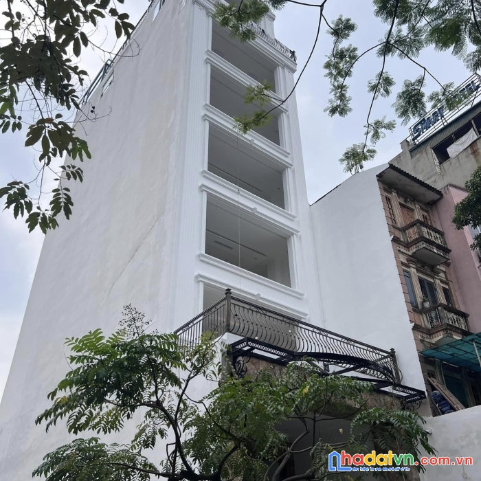 Bán toà nhà văn phòng mặt phố trung kính 145m2 – phân khúc giá nhiều khách săn đón – nhỉnh 68 tỷ