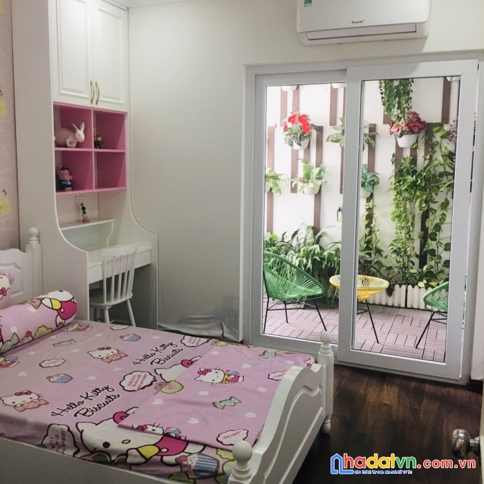 Bán căn hộ 4 ngủ, 3 vệ sinh tại kđt tứ hiệp. giá 3 tỷ. đã làm sổ. nhận nhà ở ngay. lh tôi: