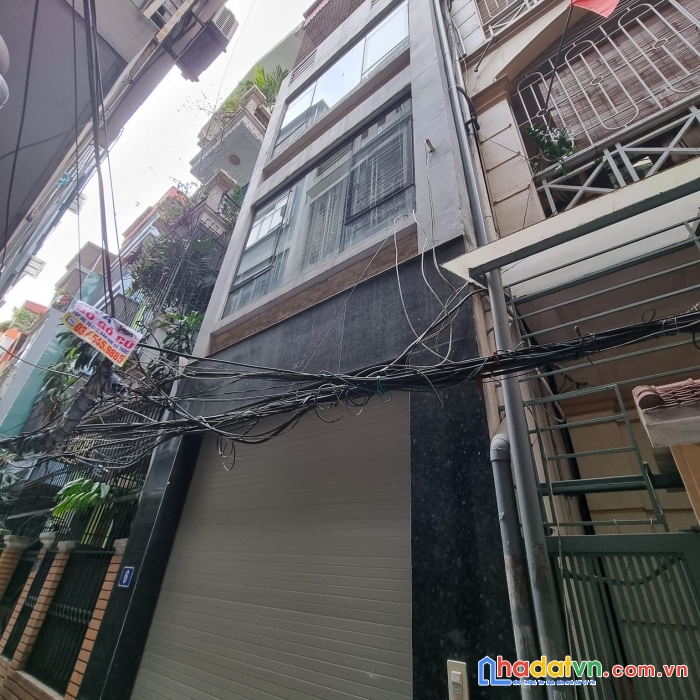 Bán nhà cầu giấy 45m2, 4 tầng đẹp, ngõ thông thoáng ở ngay tặng lại nội thất