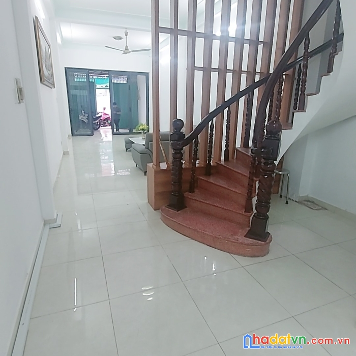 Bán nhà mặt tiền khu tên lửa, vị trí đắc địa vừa ở vừa kinh doanh