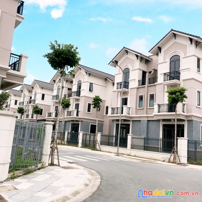 Siêu phẩm villas 135m2, centa vsip, bắt đáy thị trường cuối năm 2022